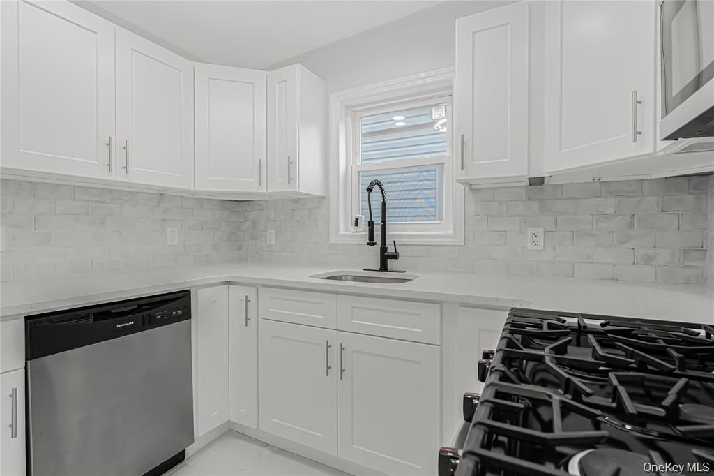 17343 103rd Road, Jamaica, NY 11433 — photo 4