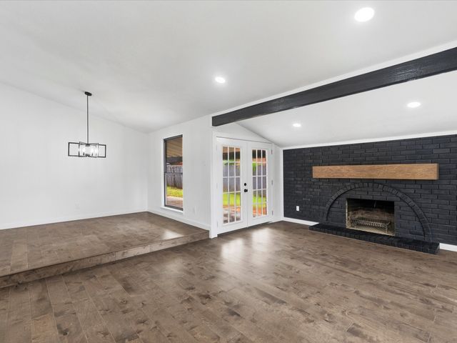 2619 Crestmoor Court, Arlington, TX 76016