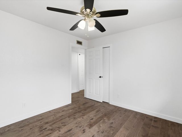2619 Crestmoor Court, Arlington, TX 76016