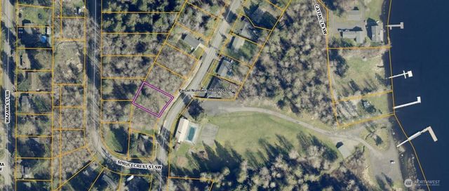 7609 Lakeside Street SW, Olympia, WA 98512