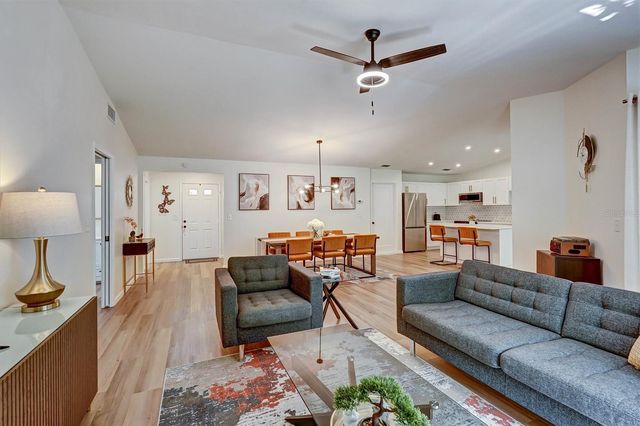 3925 OAKHURST BOULEVARD, Sarasota, FL 34233