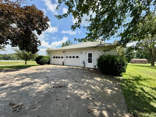 403 N Columbus Street, Somerset, OH 43783