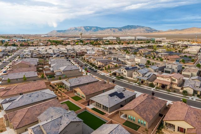 6053 Nauman Drive SE, Albuquerque, NM 87106