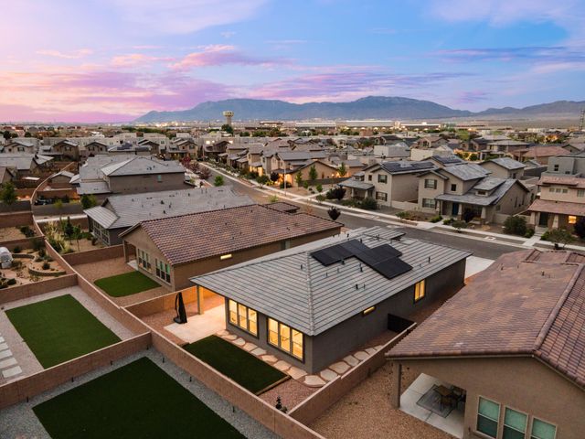 6053 Nauman Drive SE, Albuquerque, NM 87106