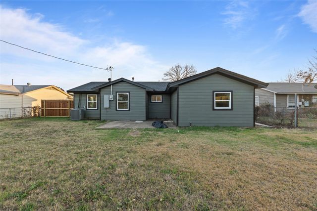 8423 Glen Regal Drive, Dallas, TX 75243