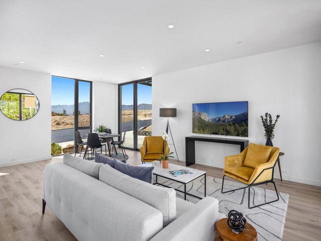 13821 Scenic Crest Circle, Desert Hot Springs, CA 92240