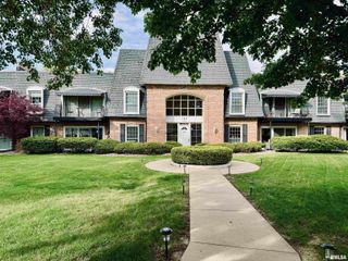 125 E Glen Ave Apt 119B, Peoria, IL 61614