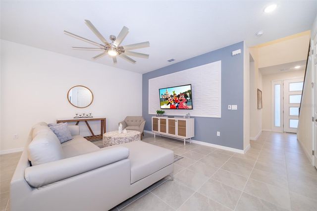 1852 TROPICAL PALMS CIRCLE, Kissimmee, FL 34747