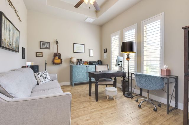 100 Noble Log GRV, Liberty Hill, TX 78642