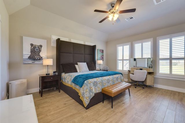 100 Noble Log GRV, Liberty Hill, TX 78642