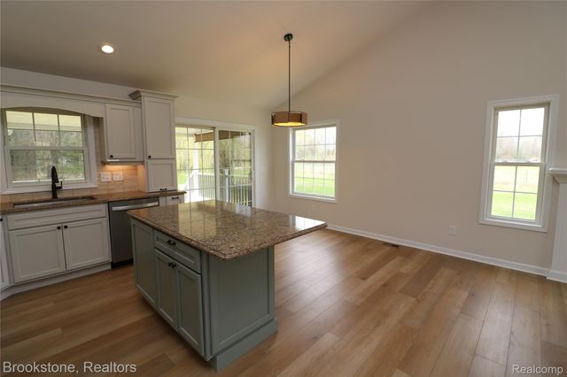 2141 Hunter Drive, Mayfield Township, MI 48446
