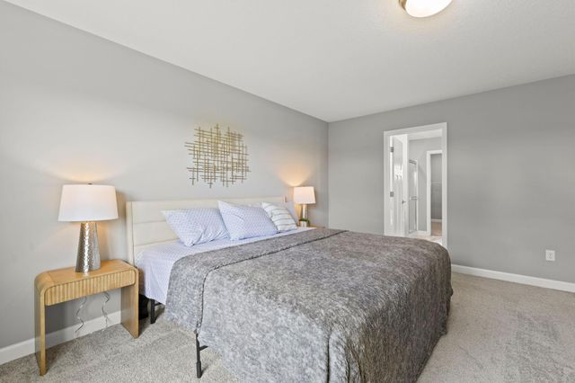 12677 Ardmore Avenue, Rosemount, MN 55068