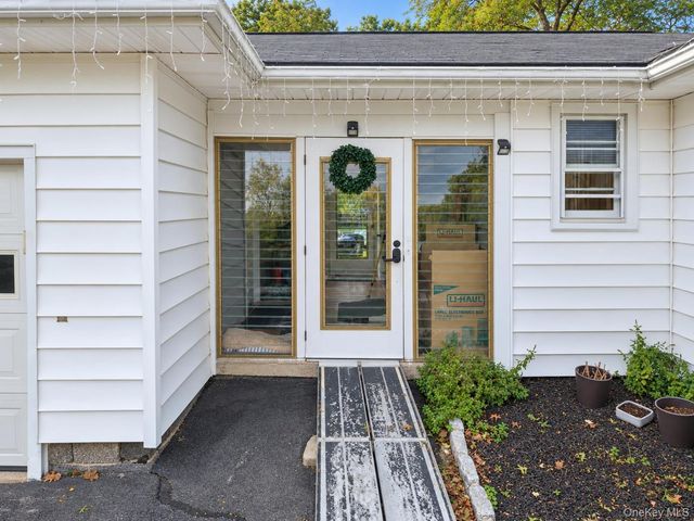 15 Randall Heights, Middletown, NY 10940
