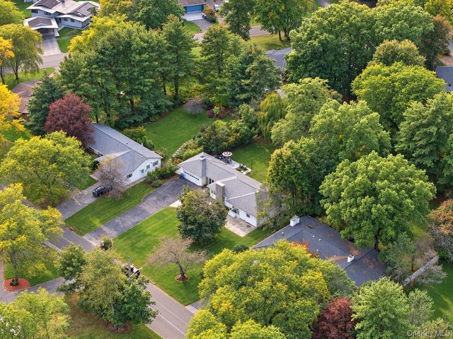 15 Randall Heights, Middletown, NY 10940