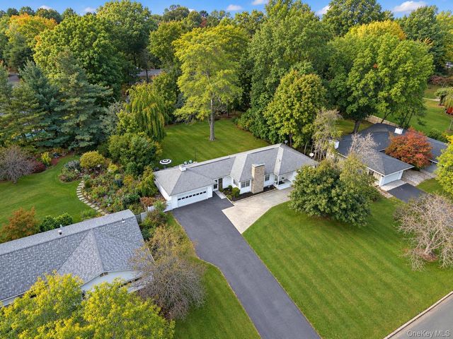 15 Randall Heights, Middletown, NY 10940