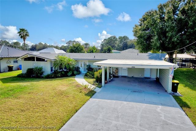 136 Ida Avenue, Lake Placid, FL 33852