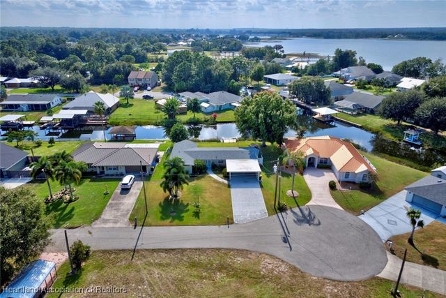 136 Ida Avenue, Lake Placid, FL 33852