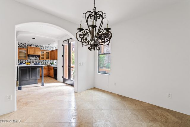 7199 E RIDGEVIEW Place 112, Carefree, AZ 85377