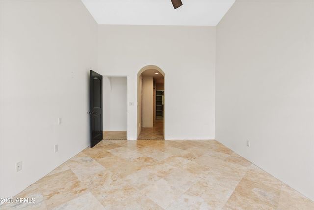 7199 E RIDGEVIEW Place 112, Carefree, AZ 85377