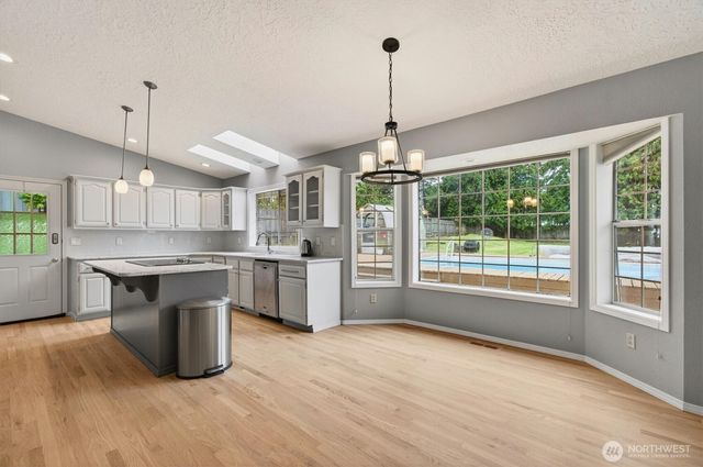 3120 Laurel Road, Longview, WA 98632
