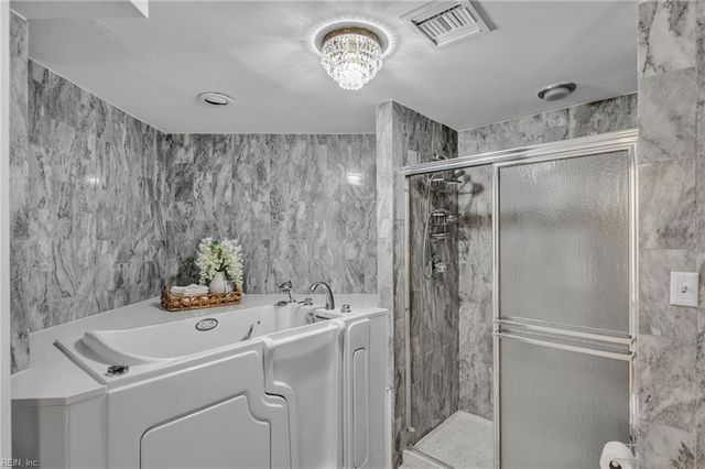 3556 Shore Dr Apt 801, Virginia Beach, VA 23455