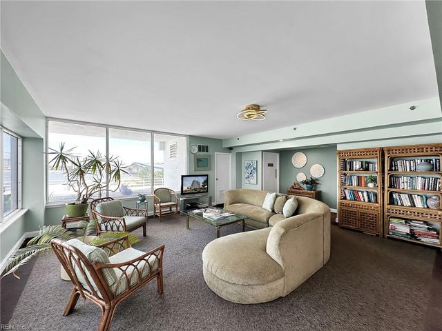 3556 Shore Dr Apt 801, Virginia Beach, VA 23455