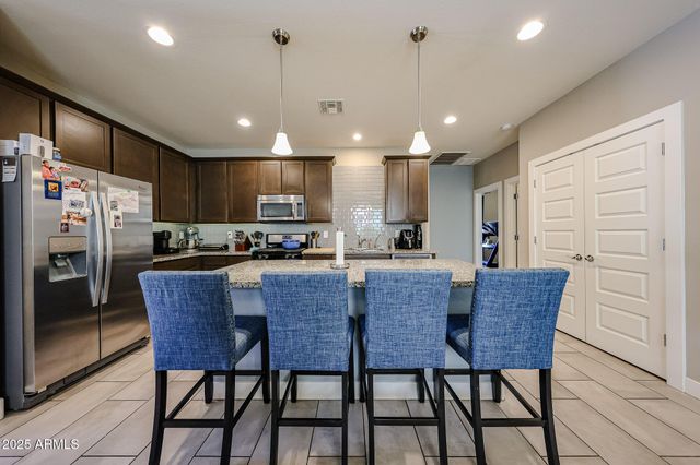 3639 E SOPHIE Lane, Phoenix, AZ 85042