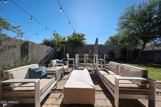 3639 E SOPHIE Lane, Phoenix, AZ 85042