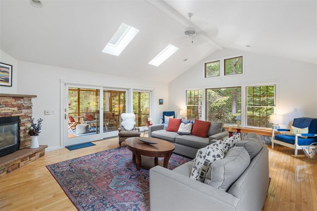 12370 Dunes Road, Sawyer, MI 49125