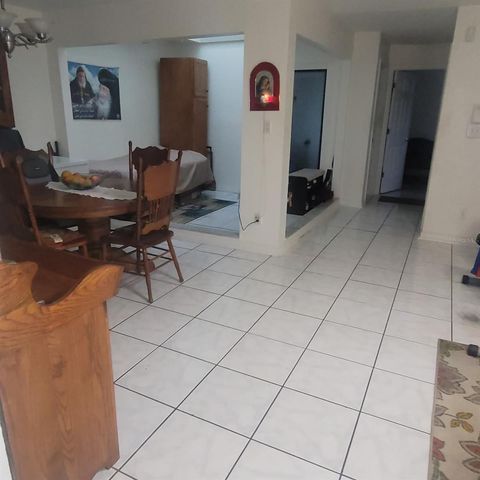 639 GOLDEN SUNSHINE CIRCLE, Orlando, FL 32807