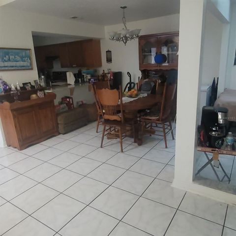 639 GOLDEN SUNSHINE CIRCLE, Orlando, FL 32807
