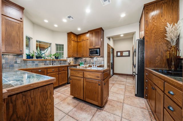 1341 Fm 1947, Hillsboro, TX 76645