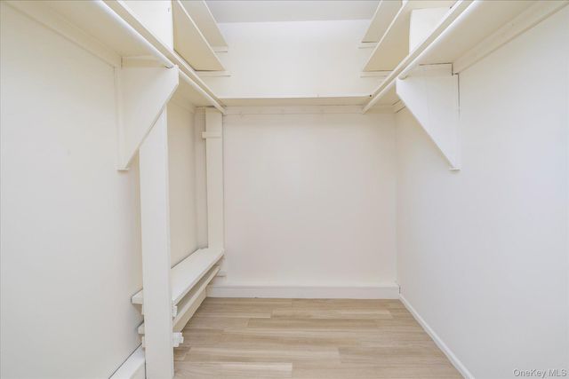 8 Patricia Court, Bethpage, NY 11714