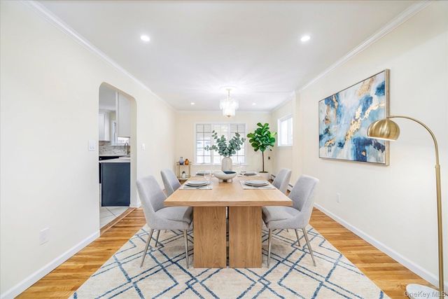 8 Patricia Court, Bethpage, NY 11714