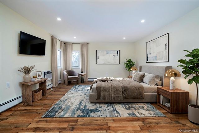 8 Patricia Court, Bethpage, NY 11714