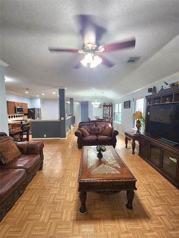 15006 Sugarhollow Drive, Sugar Land, TX 77498