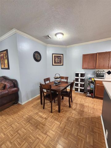 15006 Sugarhollow Drive, Sugar Land, TX 77498