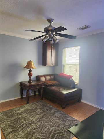 15006 Sugarhollow Drive, Sugar Land, TX 77498