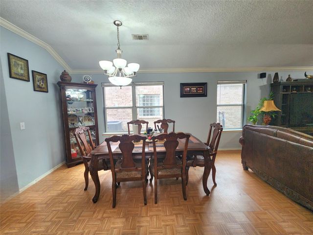 15006 Sugarhollow Drive, Sugar Land, TX 77498