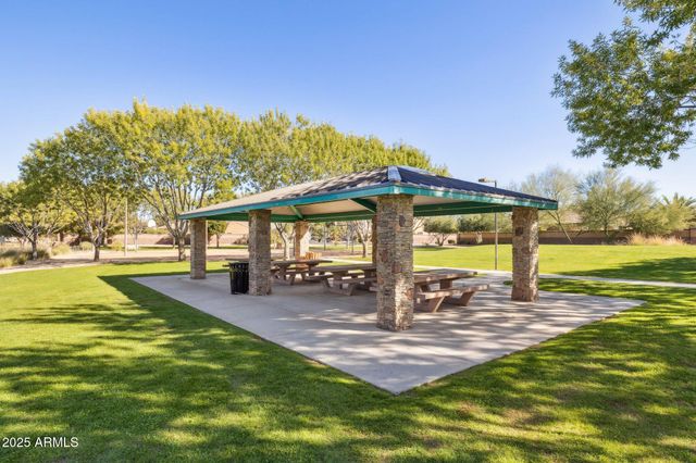 10903 E QUADE Avenue, Mesa, AZ 85212