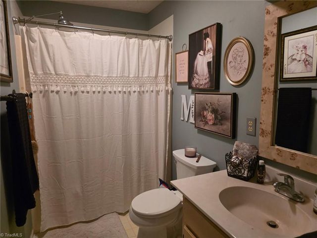 302 Spring Street, Mount Airy, NC 27030