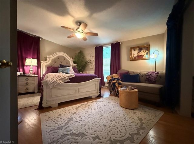 302 Spring Street, Mount Airy, NC 27030