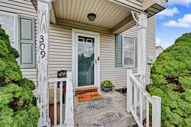 309 Jubilee Drive, Stockertown Boro, PA 18083