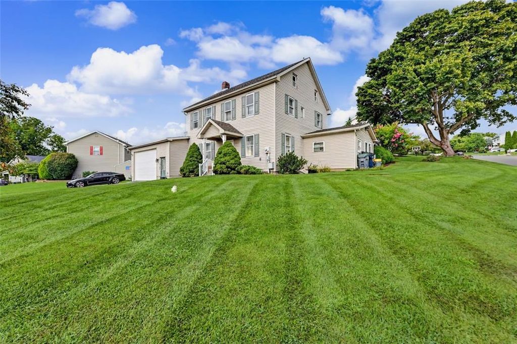 309 Jubilee Drive, Stockertown Boro, PA 18083