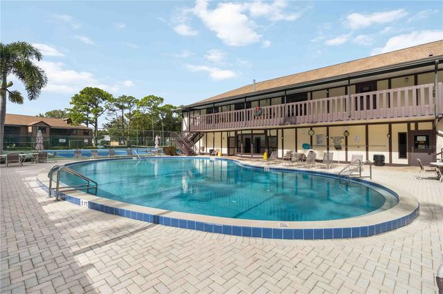 610 SAINT ALBANS COURT 19D, West Melbourne, FL 32904