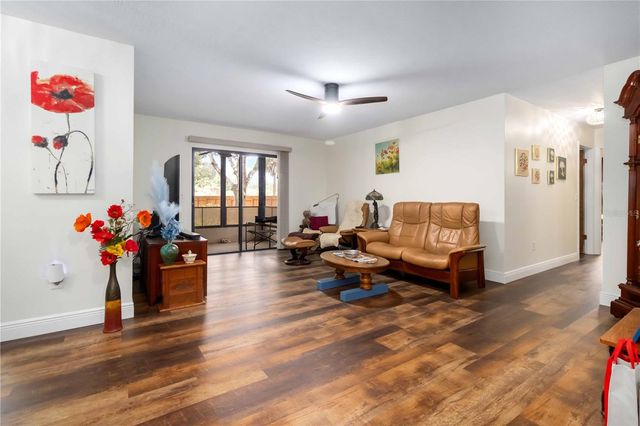 610 SAINT ALBANS COURT 19D, West Melbourne, FL 32904