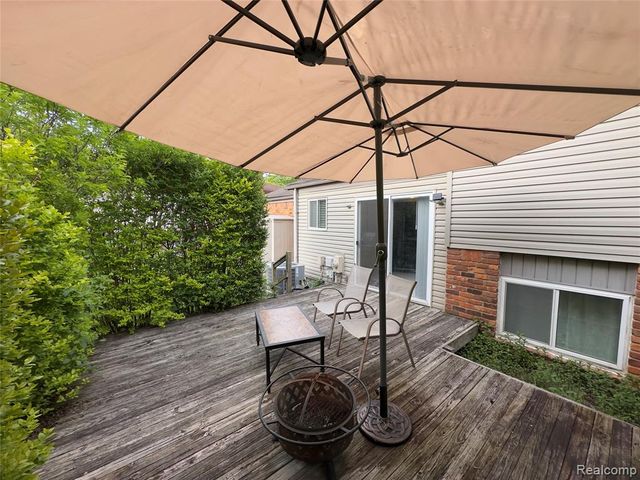 3757 Oxley Drive, Troy, MI 48083