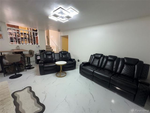 3757 Oxley Drive, Troy, MI 48083