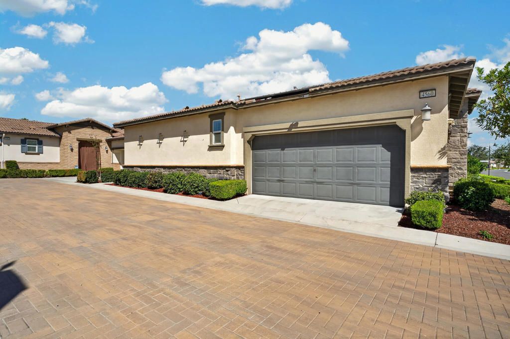 4560 S Afton Privado, Ontario, CA 91761 — photo 5
