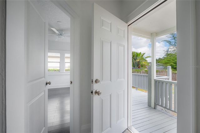 103 W NORTH BAY STREET, Tampa, FL 33603